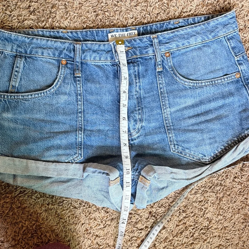 We The Free Light Blue Jean Shorts - Picture 5 of 5